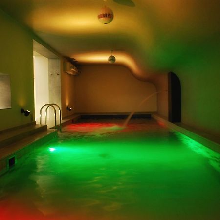 Hotel Fado Spa & Restaurant Świdnica Exteriör bild