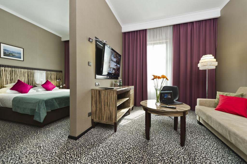 Hotel Fado Spa & Restaurant Świdnica Rum bild